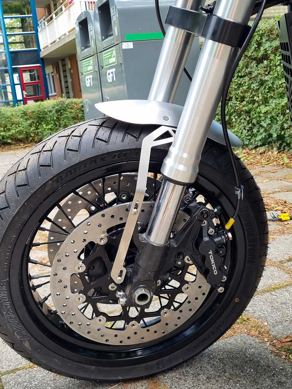 Front fender for Hayabusa Fork conversion '99-'07 – Raw Metal Racers
