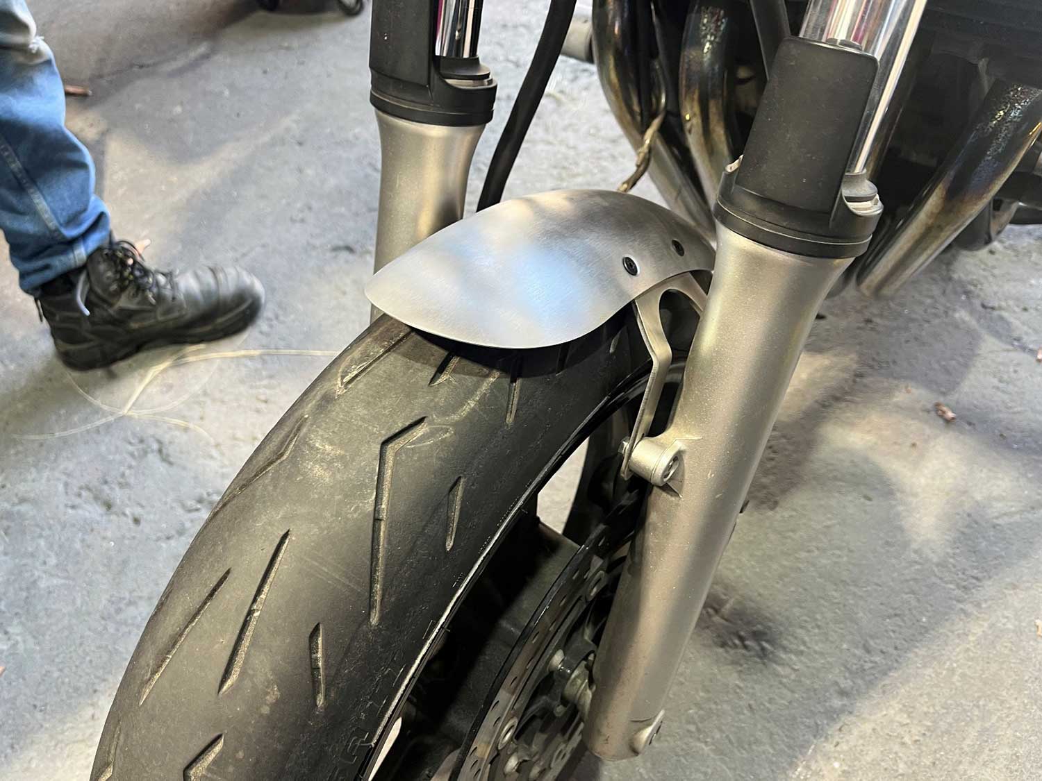 Yamaha XJR 1200/1300 Aluminium front fender – Raw Metal Racers